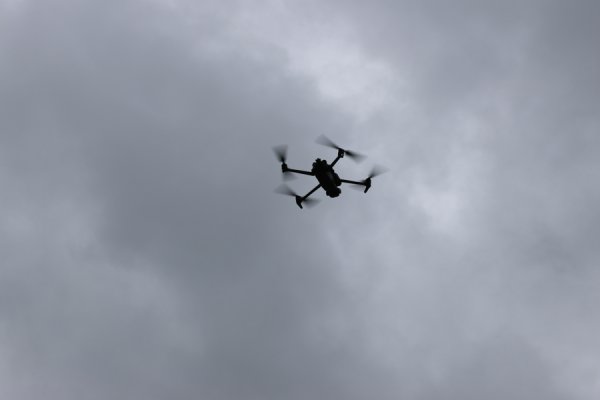 鼎冠策略 警用无人机加入行动，闵行警方精准治理非机动车乱骑行
